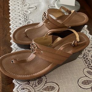 Tommy Hilfiger Sandal Wedges ~ Size 9